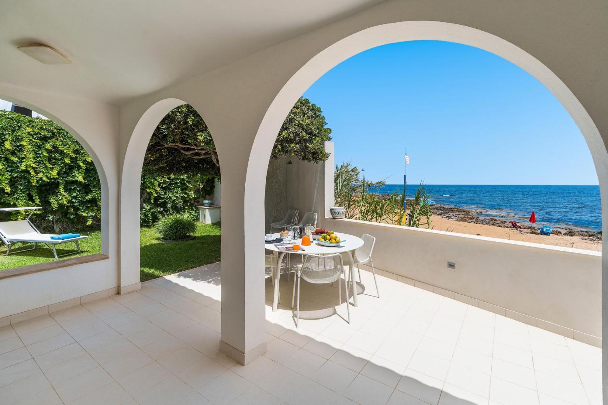 Villa Brezza Marina Calabernardo Esterno foto
